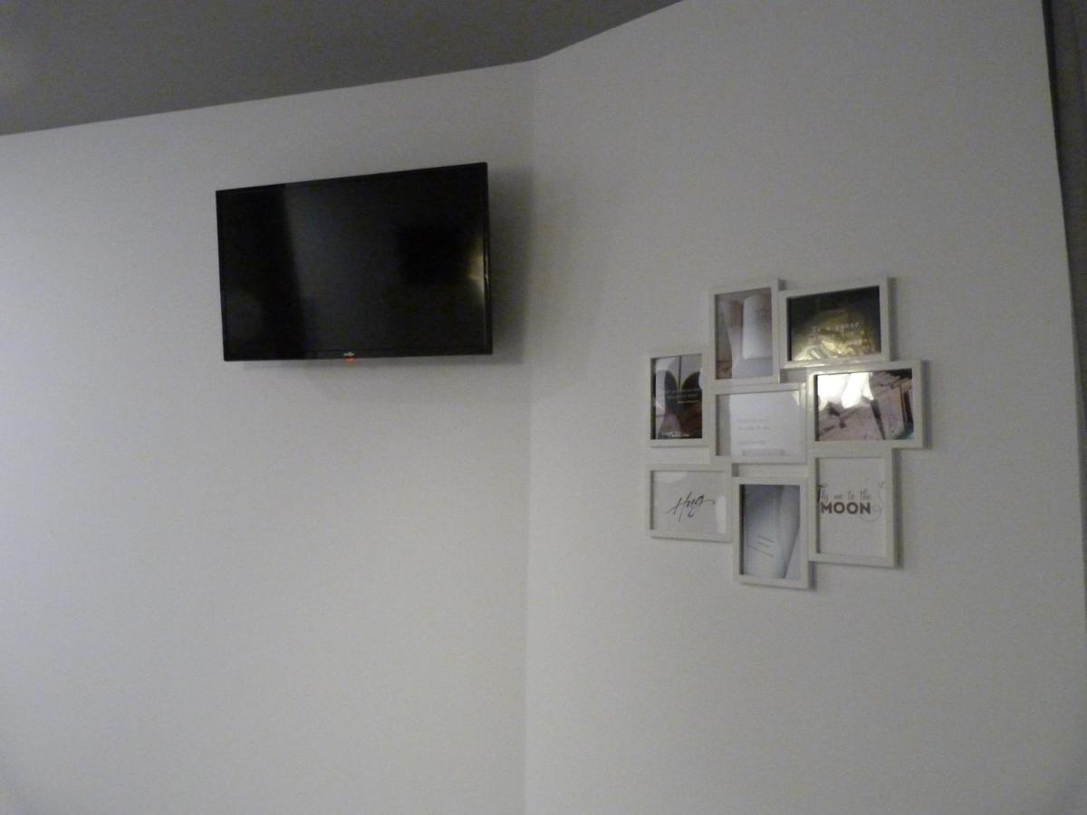 Intimo Y Acogedor "Algunos" Con Banera Hidromasaje Valência Exterior foto