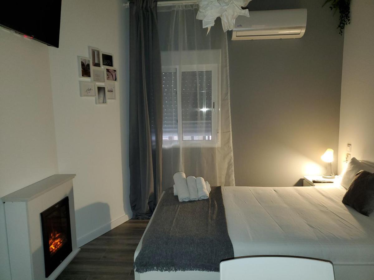 Intimo Y Acogedor "Algunos" Con Banera Hidromasaje Valência Exterior foto
